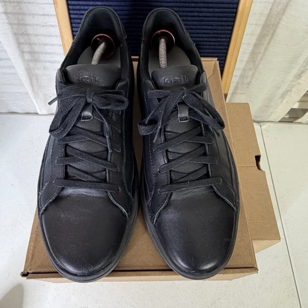 Kizik‎ Vegas Handsfree Sneakers Mens Size 10.5 Black Leather Comfort Shoes